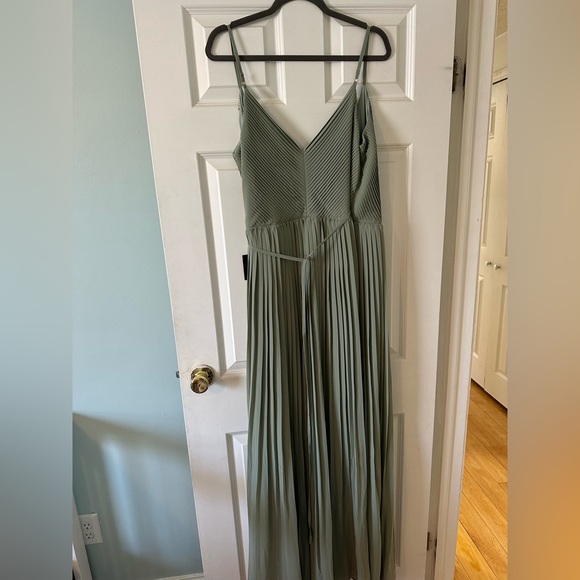 Baltic Born Beatrice Dusty Sage Maxi Wrap Dress NWT - Picture 2 of 5